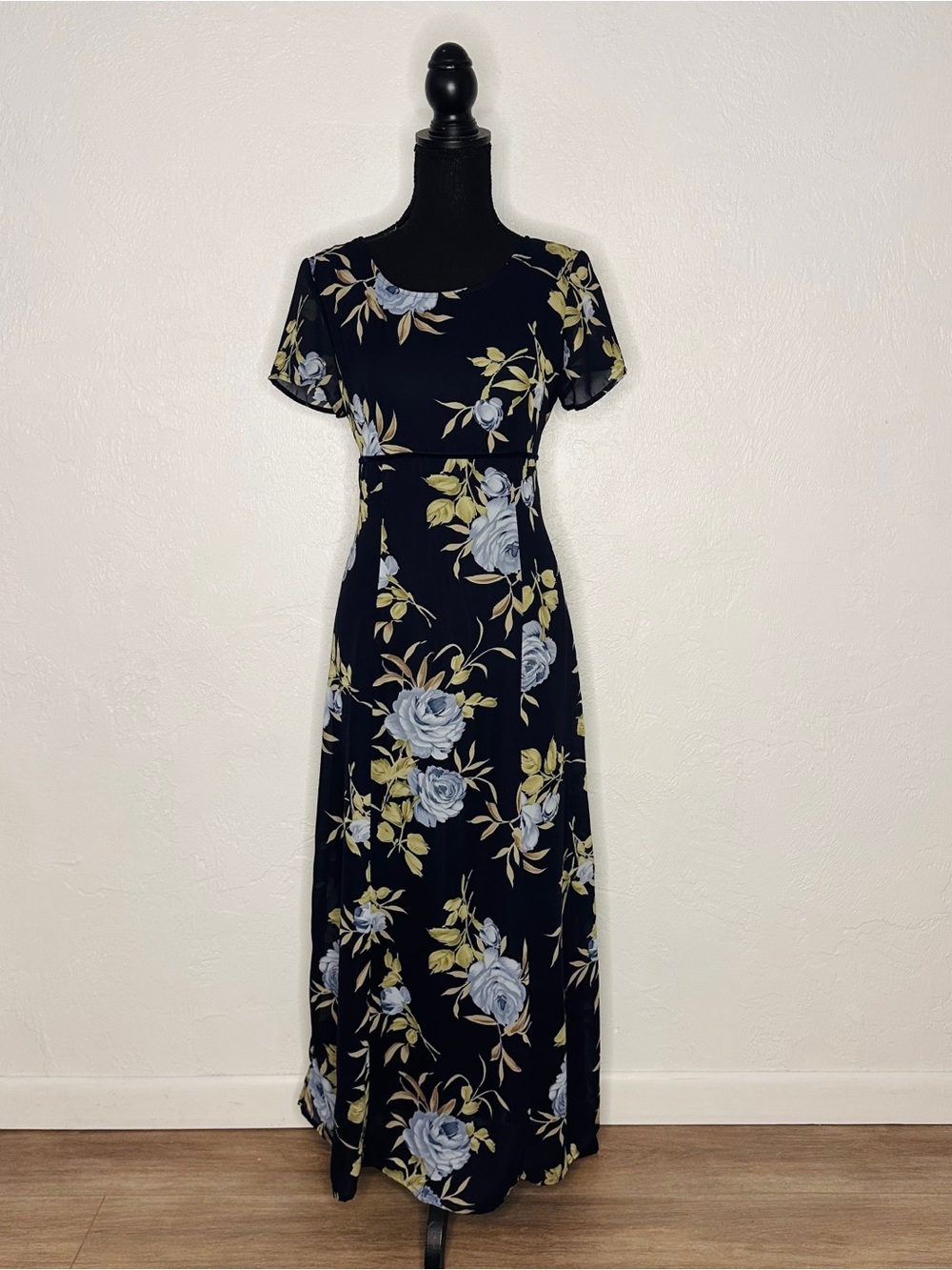 Vintage 90s blue floral My Michelle dress